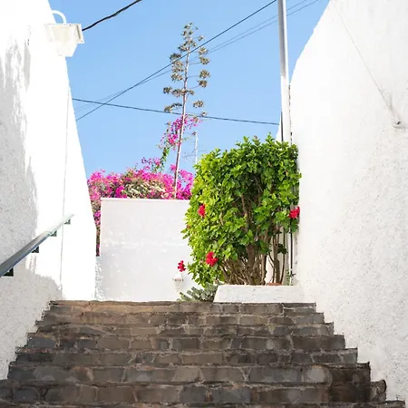 Profithome- I Semesterbostad *